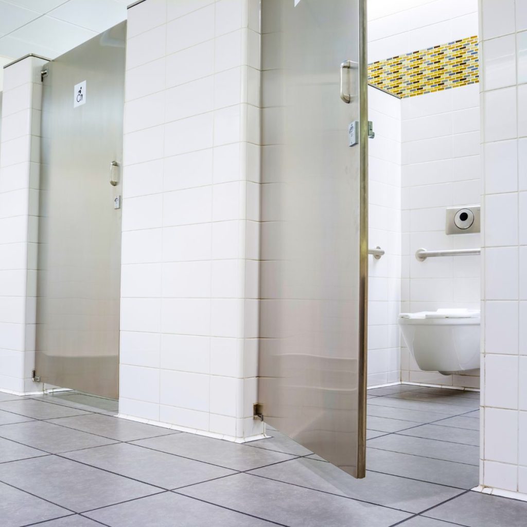 Tips for cleaning public restrooms effectively