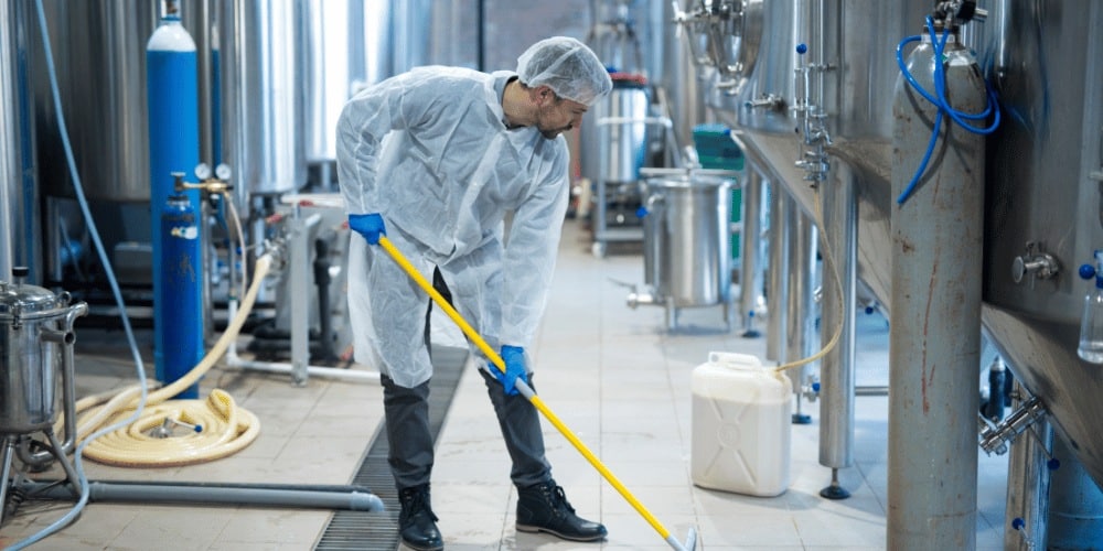 Industrial Cleaning Service: We ensure hygiene of your company